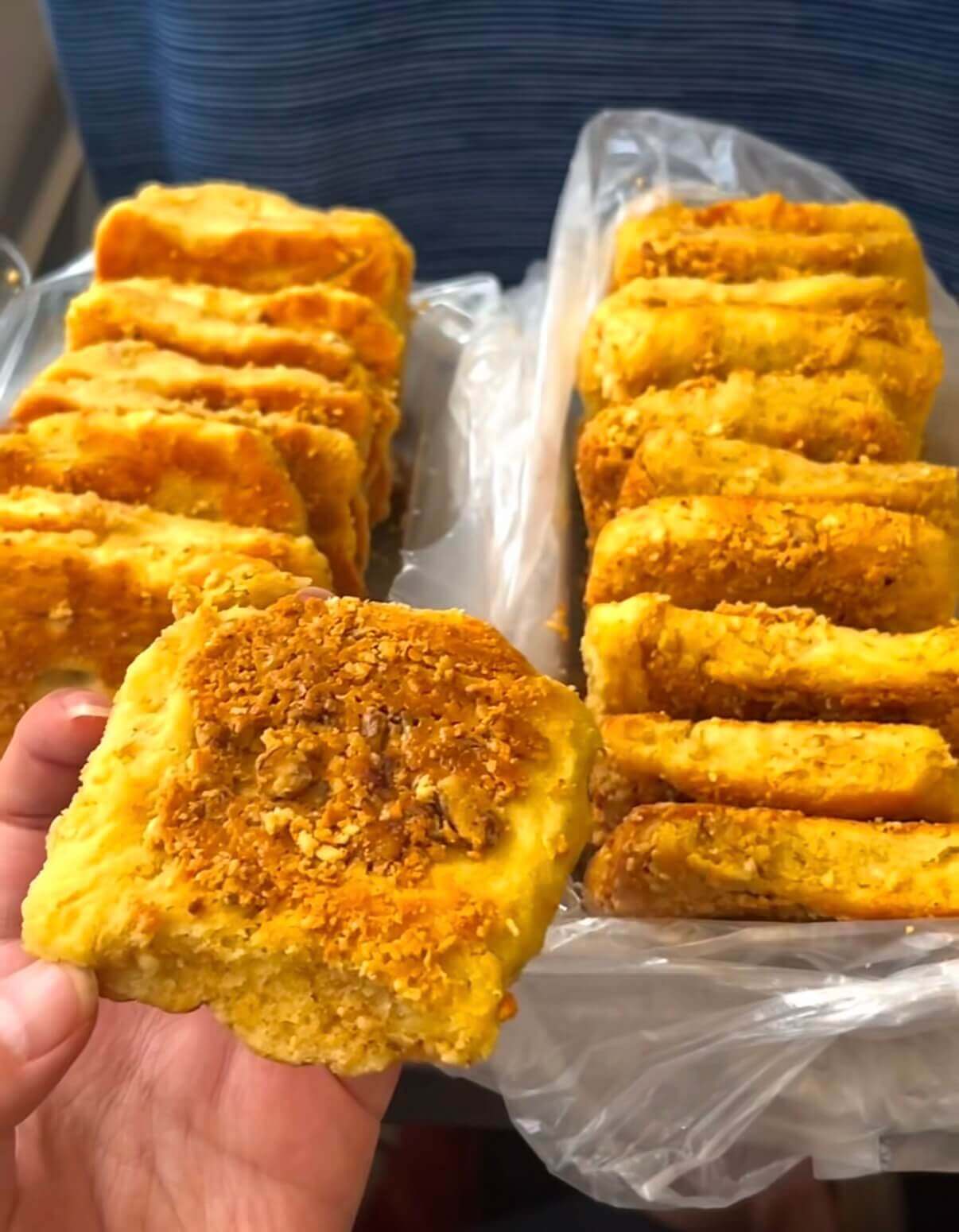 Ningqiang Walnut Bread